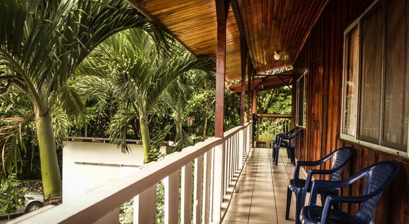 Hostel Rio Danta La Fortuna Екстериор снимка