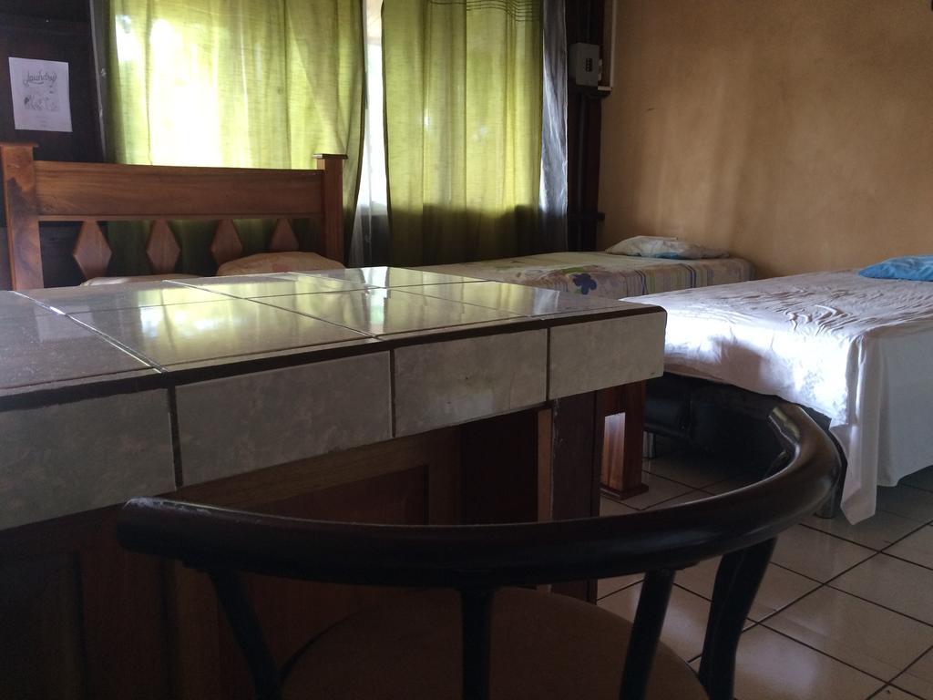 Hostel Rio Danta La Fortuna Екстериор снимка