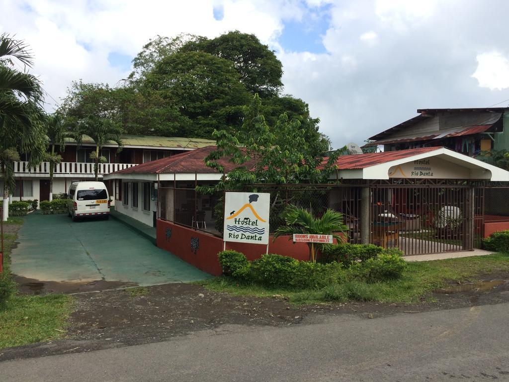 Hostel Rio Danta La Fortuna Екстериор снимка