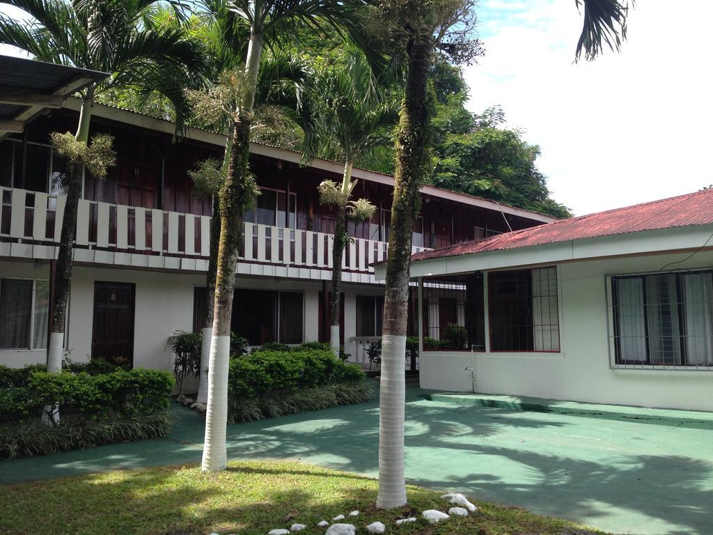 Hostel Rio Danta La Fortuna Екстериор снимка