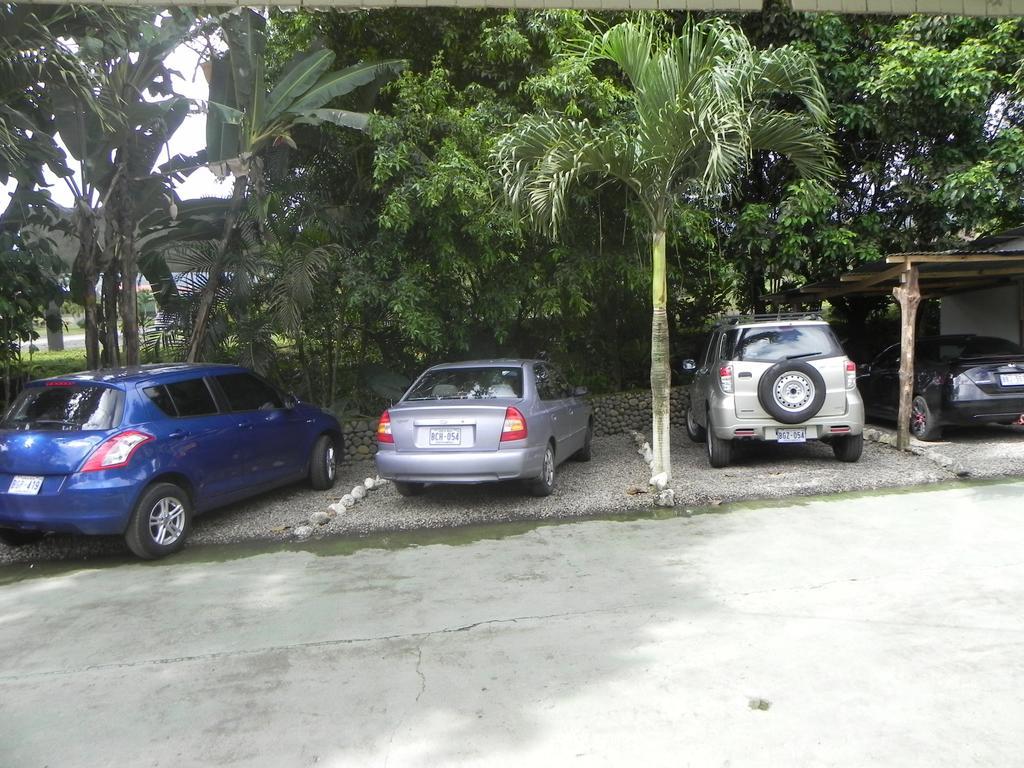 Hostel Rio Danta La Fortuna Екстериор снимка